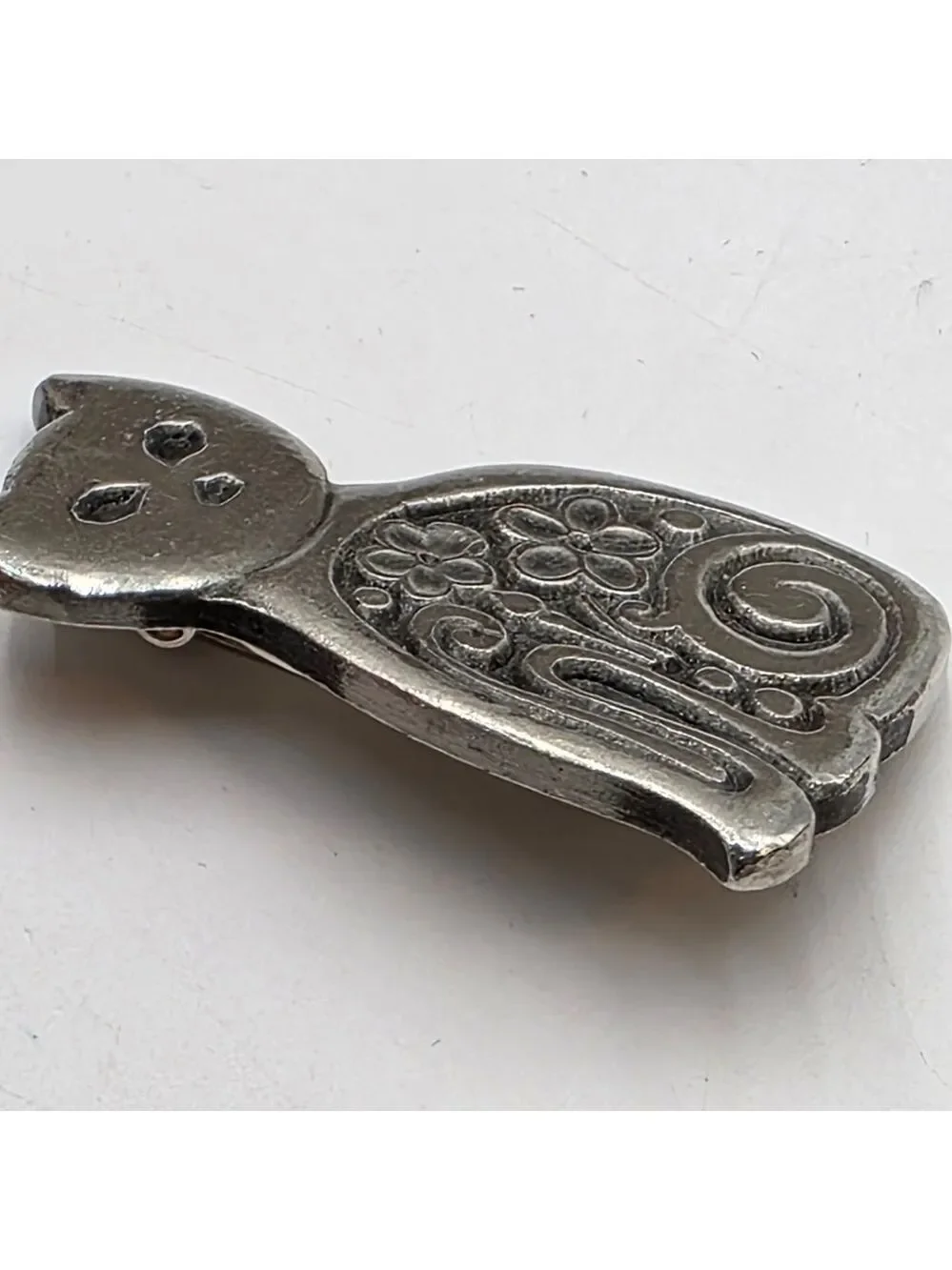 ​VTG Rune Tennesmed Sweden Pewter Cat Brooch Modernist Floral MCM Kitty Pin